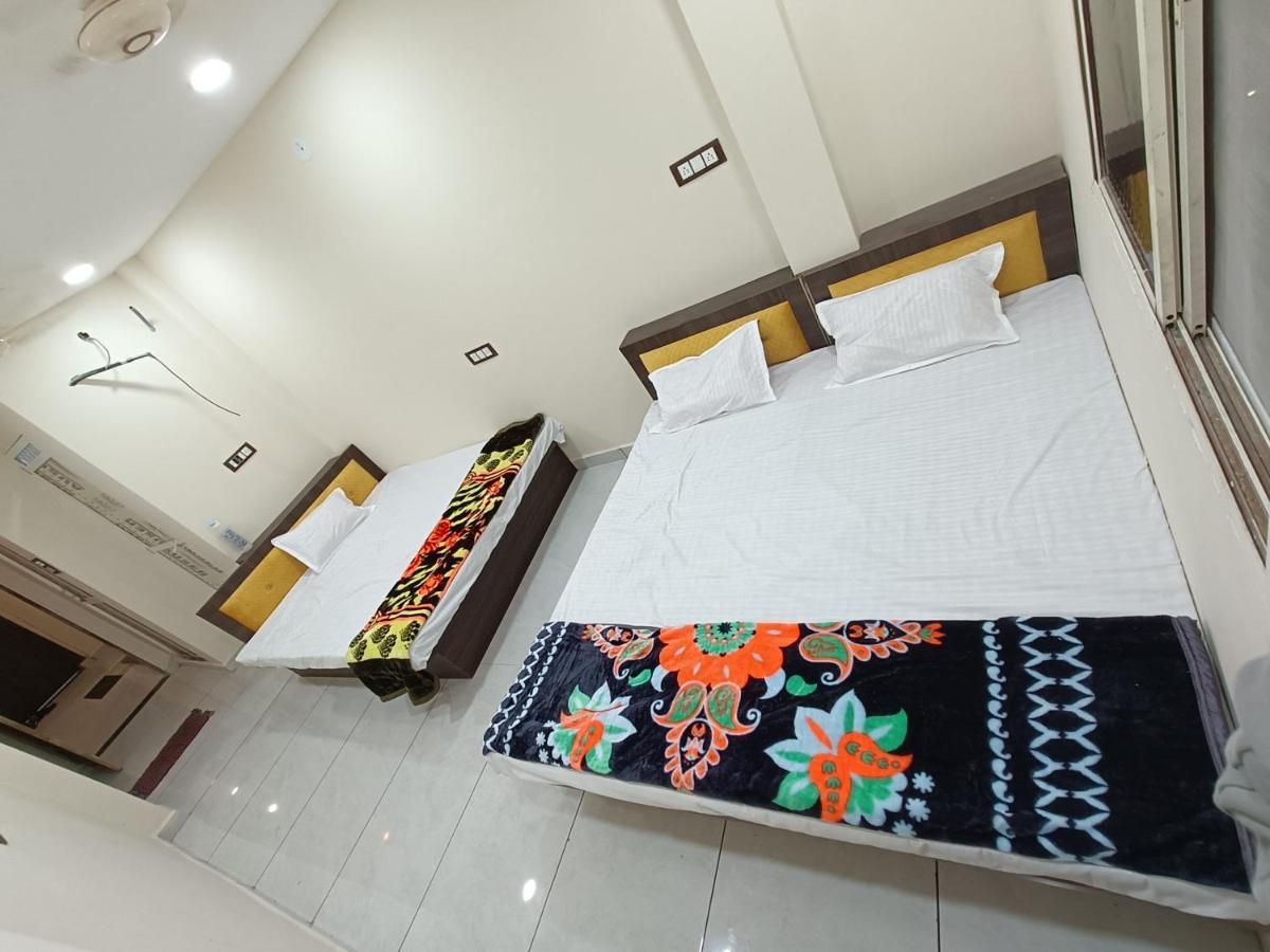 Hotel Shipra Inn Ujjain Ngoại thất bức ảnh