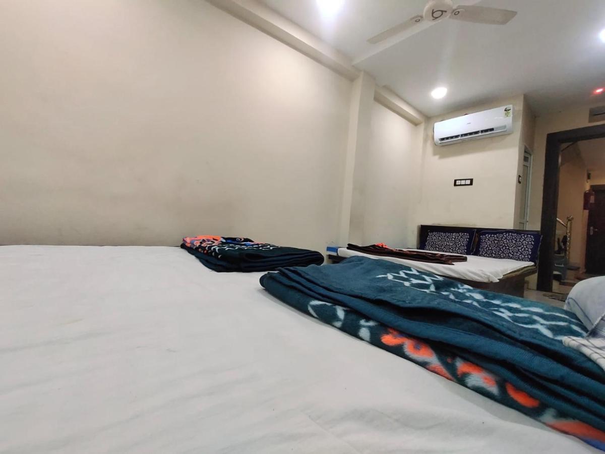 Hotel Shipra Inn Ujjain Ngoại thất bức ảnh