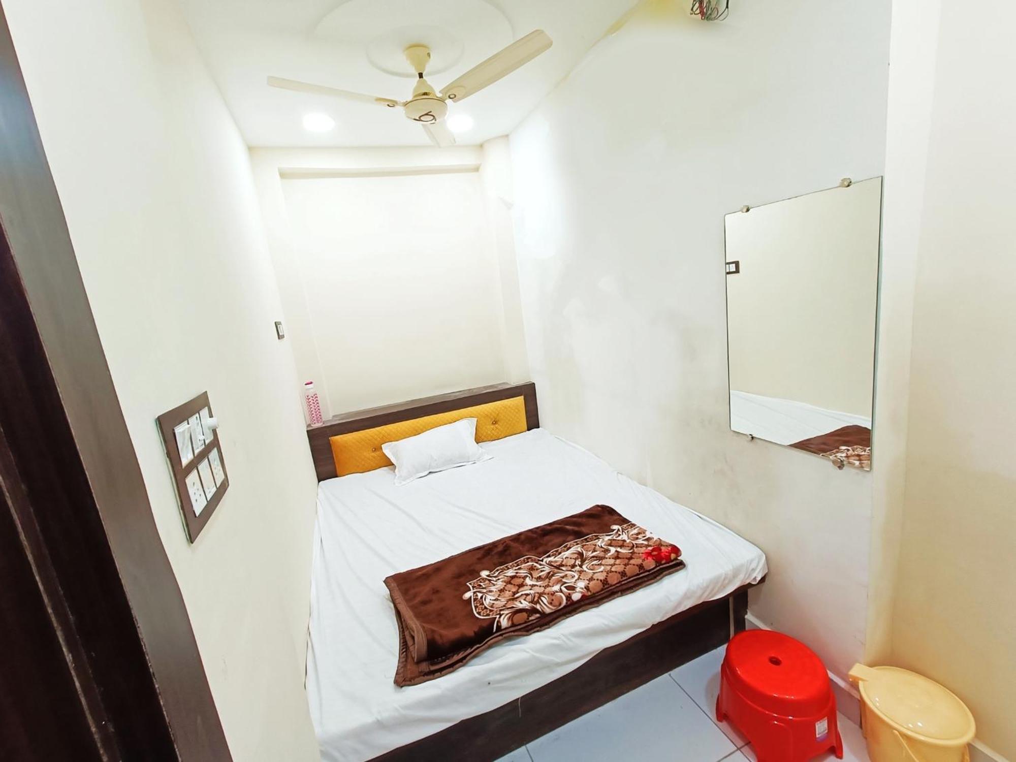 Hotel Shipra Inn Ujjain Ngoại thất bức ảnh