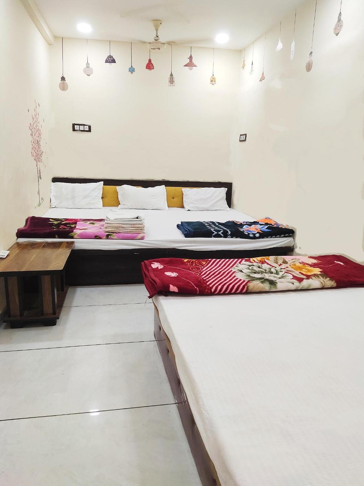 Hotel Shipra Inn Ujjain Ngoại thất bức ảnh